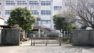 ss䒬̊wZ u䏬wZv Z